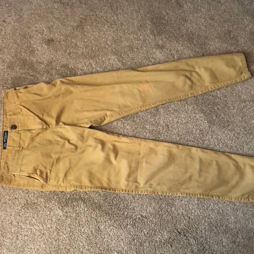 American Eagle khakis